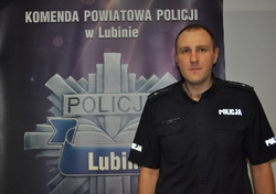 Doniosły medal dla policjanta z lubińskiej komendy.