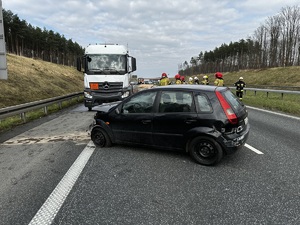 Groźnie wyglądające zdarzenie na drodze S3. Byli kierowcy, którzy nie potrafili się zachować