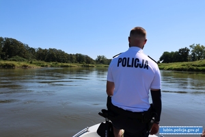 Woda to żywioł. Policjanci sprawdzają akweny