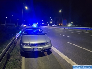 Zgłosił kradzież audi. Tego samego dnia, pojazd odnaleźli lubińscy policjanci