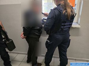 Pijana babcia, bez prawa jazdy, przyjechała odebrać wnuka z przedszkola