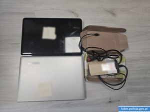 Zabezpieczony tester i laptopy