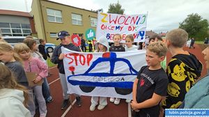 Roadpol Safety Days z lubińską drogówką i uczniami szkoły podstawowej