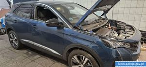 Policyjne uderzenie w przestępczy proceder - 6 osób zatrzymanych, ujawnione narkotyki, amunicja, nielegalne automaty i odzyskany samochód o wartości 100 tysięcy złotych