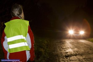 STOSUJMY ODBLASKI! ONE NAPRAWDĘ MOGĄ URATOWAĆ NAM ŻYCIE!